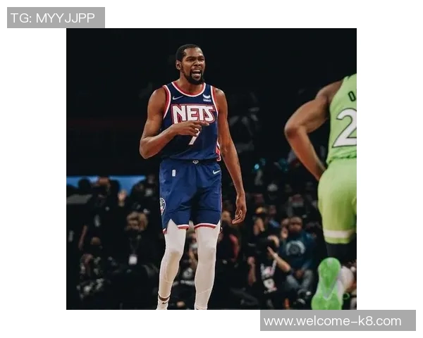 莫布里谈比赛表现:球队开局状态不佳第四节才逐渐回暖 莫布里谈比赛表现:球队开局状态不佳第四节才逐渐回暖