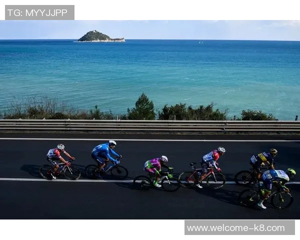 瓦诺利:佛罗伦萨应赢得比赛我们努力在米兰左路展开进攻 瓦诺利:佛罗伦萨应赢得比赛我们努力在米兰左路展开进攻